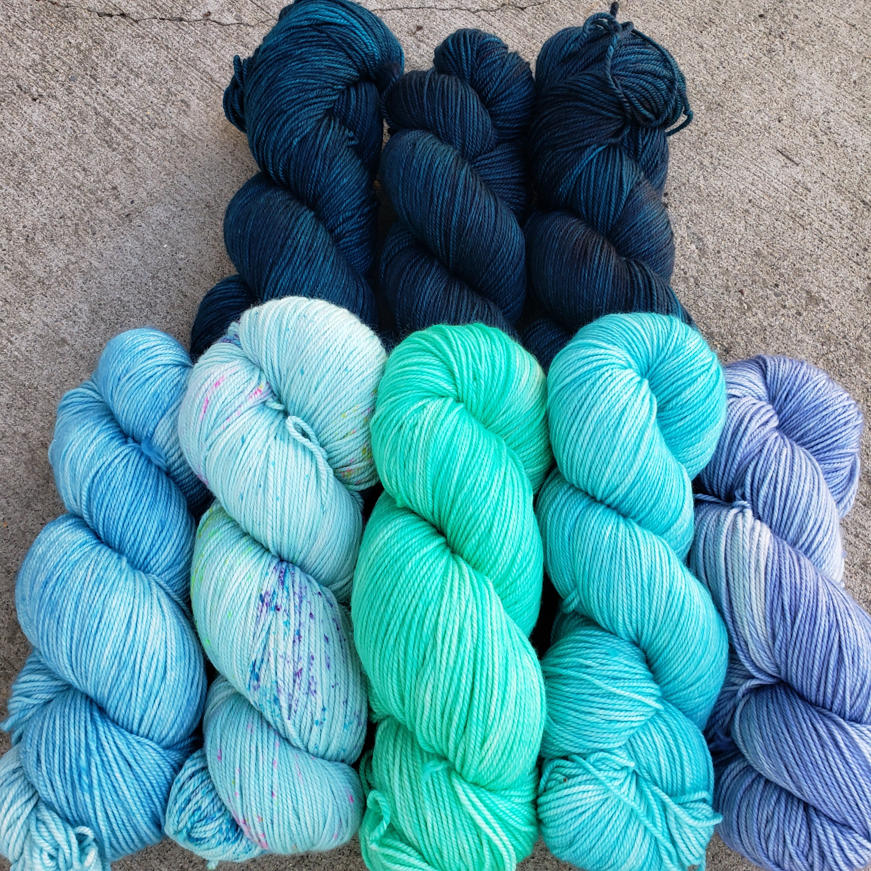 Reading Shawl Yarn Set – Sea Turtle Fiber Arts