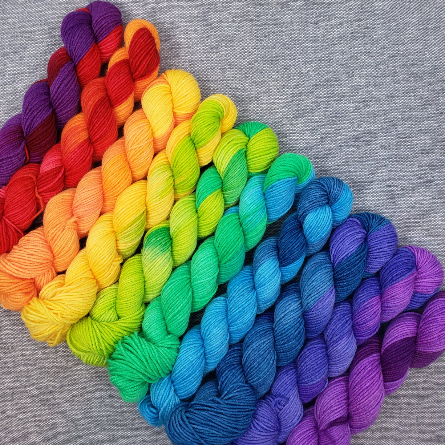 Broken Rainbow Gradient Set - Ridley Sock